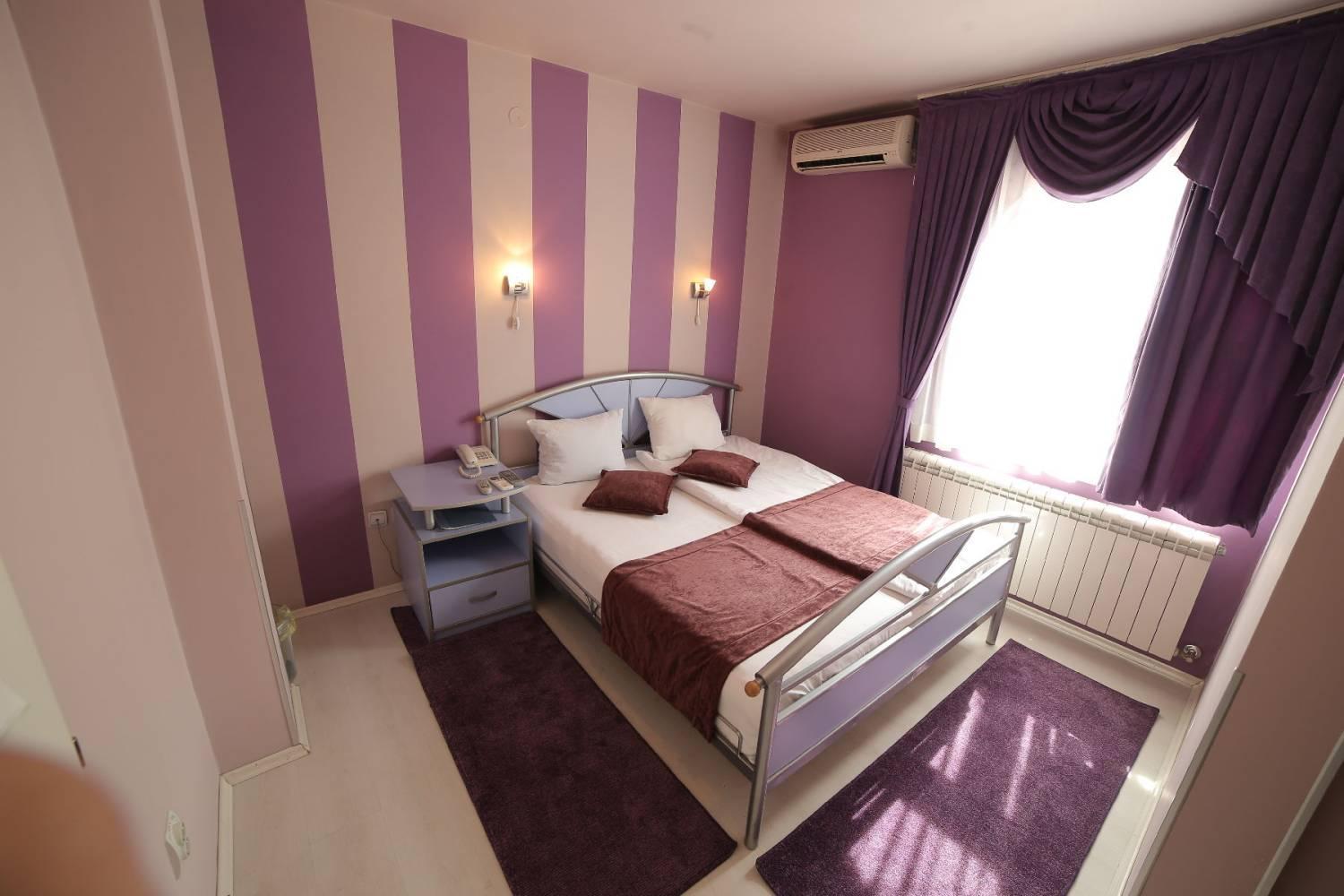 Hotel Zeneva Kragujevac Exterior foto